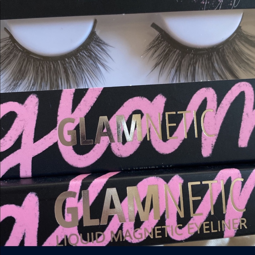 Lashes and magnetic liner